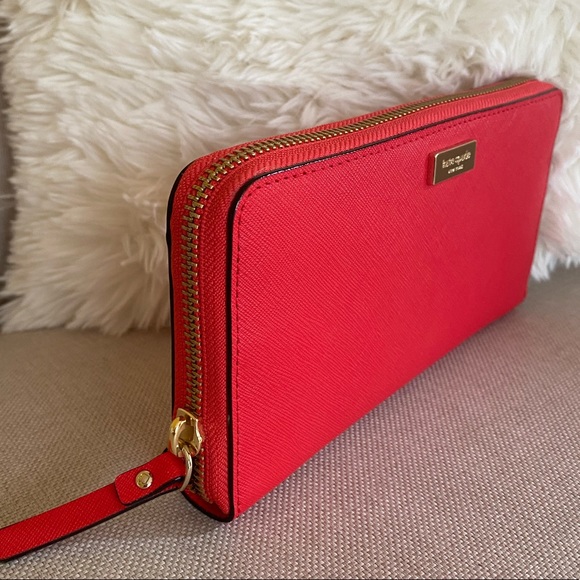 ▫️NEW▫️ Kate Spade wallet wlru2669 neda laurel way - Picture 2 of 8